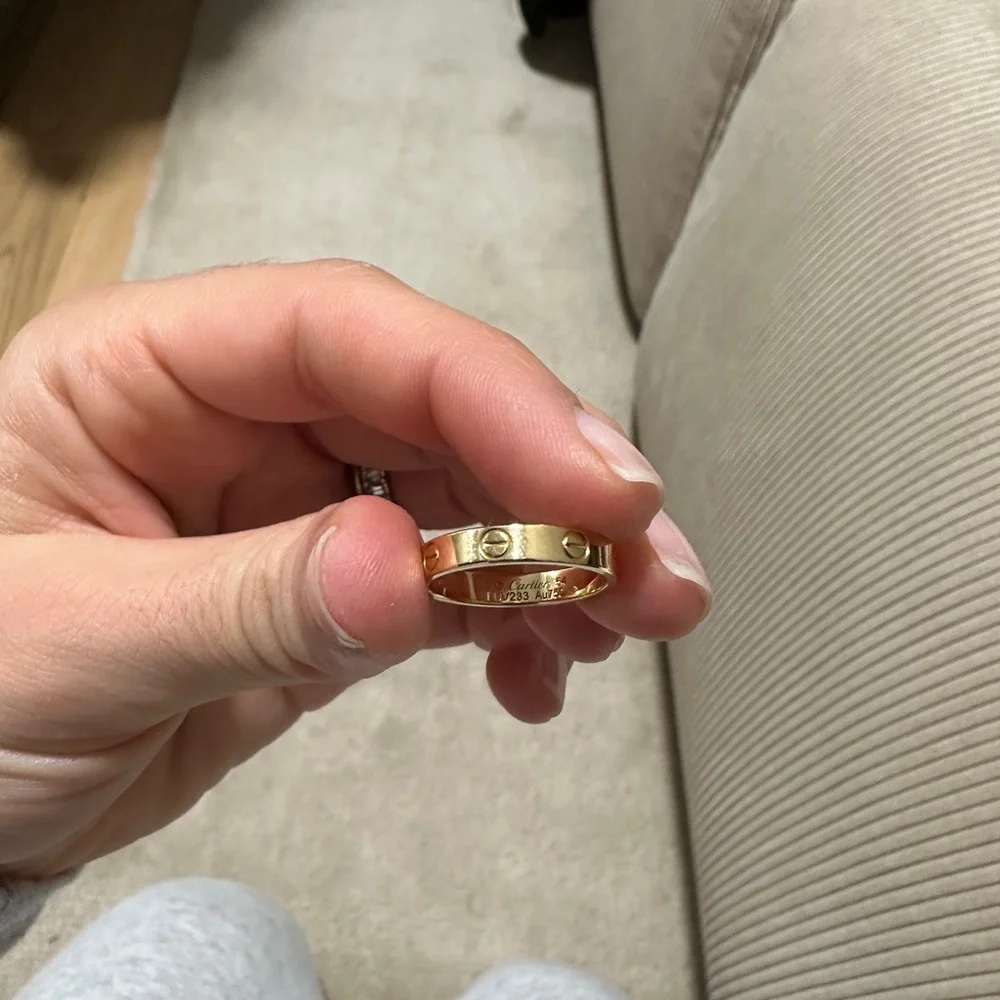 Cartier Gold LOVE Ring small - Picture 4 of 6
